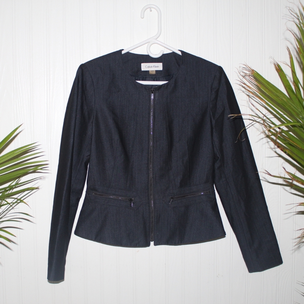 Dark blue blazer